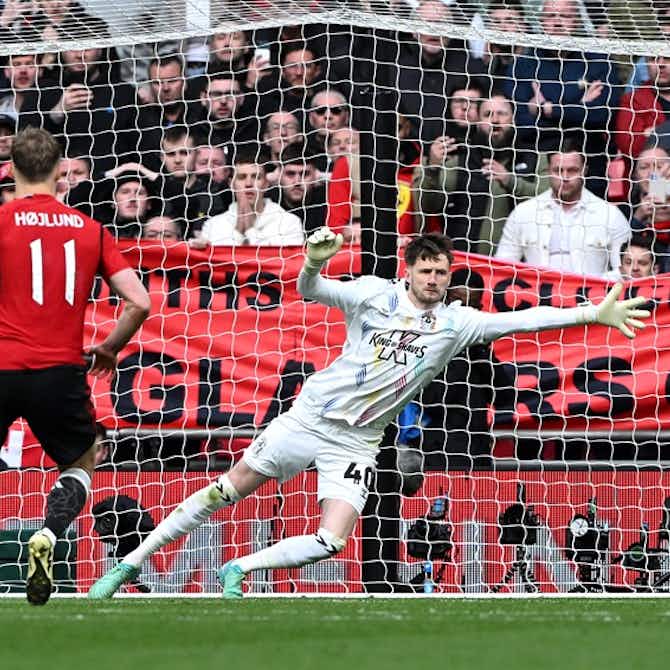 Imagen de vista previa para Manchester United vence en penales a combativo Coventry City y avanza a la final de la FA Cup