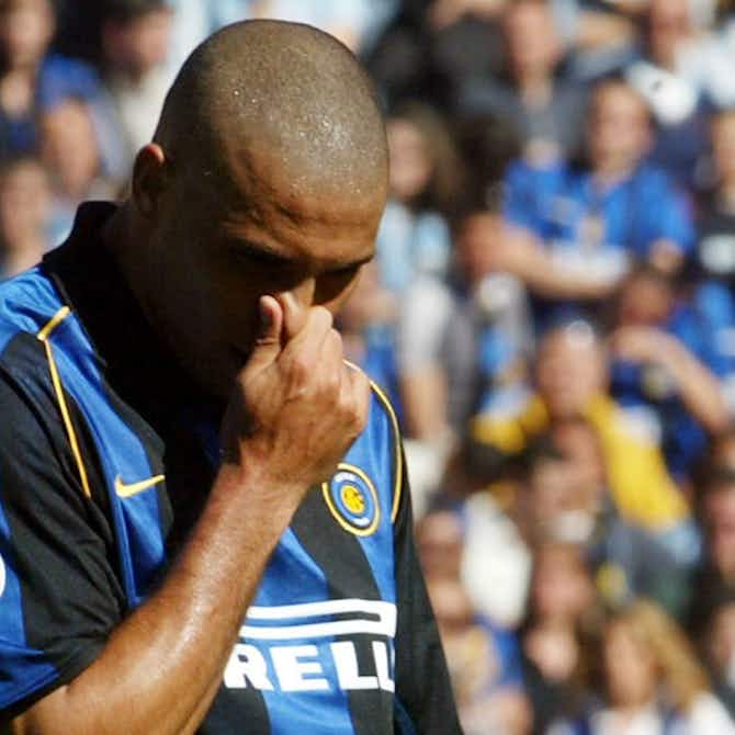 Imagem de visualização para 5 de maio de 2002: o dia em que a Inter perdeu um scudetto e Ronaldo foi às lágrimas