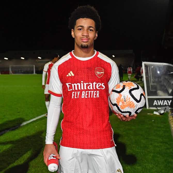 Preview image for Arsenal teenager wanted by Chelsea and Man City signs professional deal