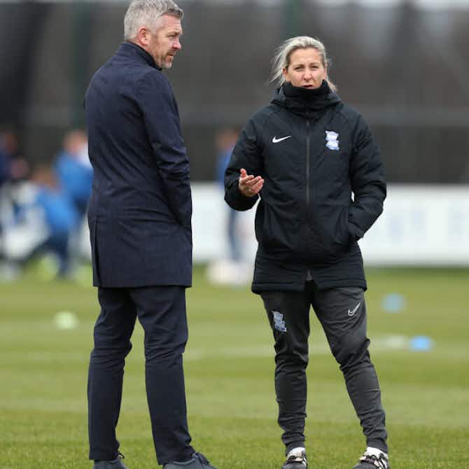 Image d'aperçu pour Le coup de gueule de Carla Ward (Aston Villa) sur les relations entraineurs – joueuses