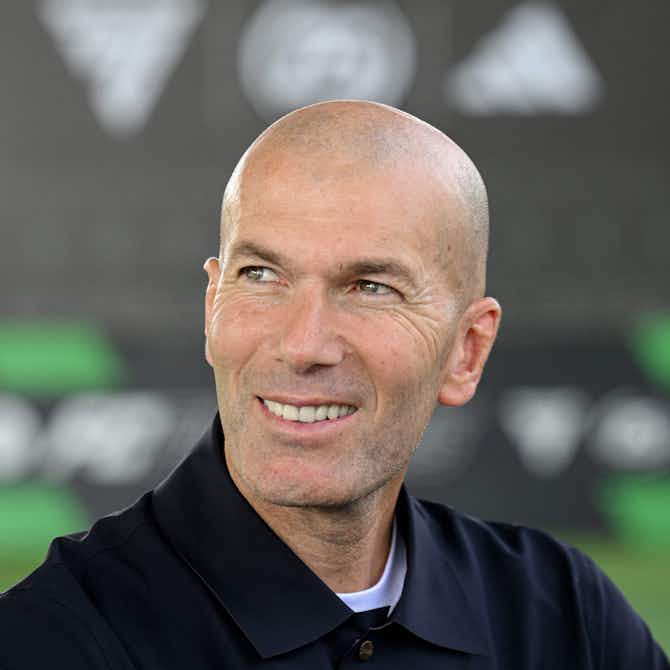 Image d'aperçu pour 🗣️ Donne ton avis : quel est le meilleur club pour le retour de Zidane ?