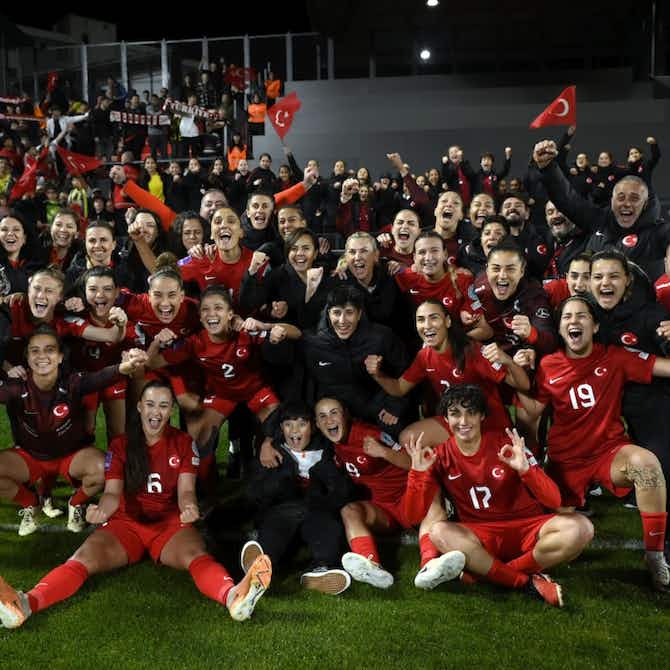 Vorschaubild für EM-Quali: Türkische Frauen-Nationalmannschaft schlägt Ungarn mit 2:1