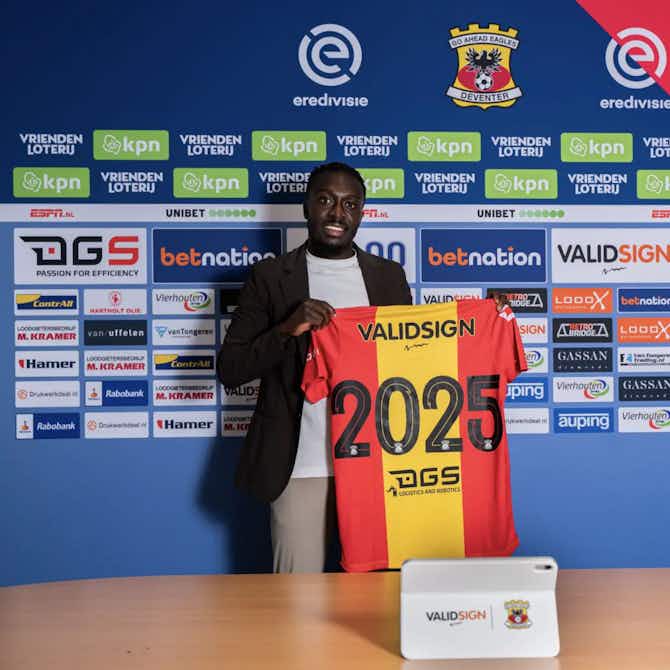 Preview image for Former Barcelona, Liverpool and Lazio winger signs contract extension with Go Ahead Eagles