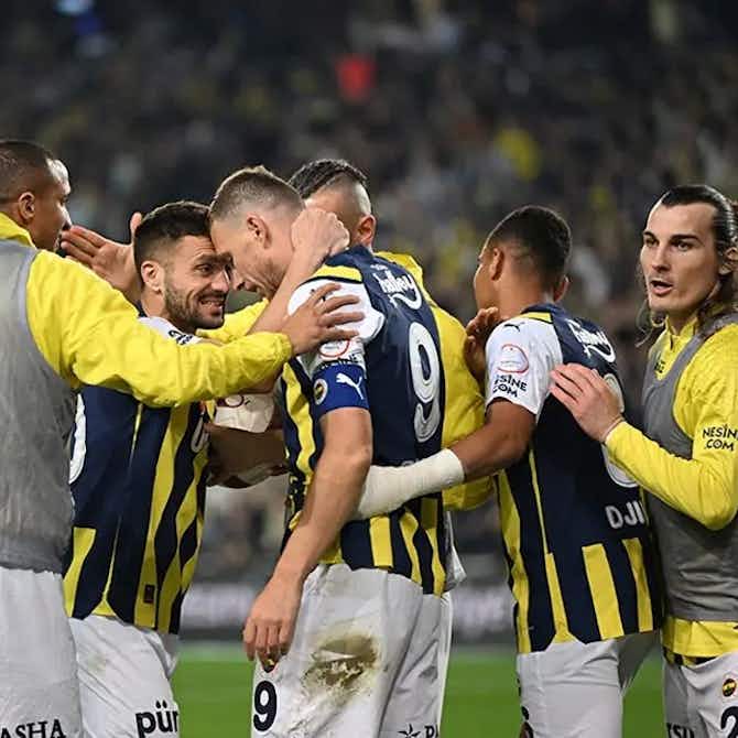 Vorschaubild für 4:2! Fenerbahçe siegt gegen Adana auch dank 50-Meter-Tor von Tadić!