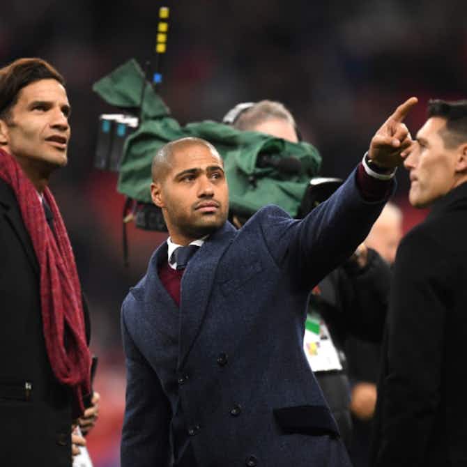 Preview image for Glen Johnson makes ‘concerned’ Liverpool admission as ‘absolutely mad’ manager theory is explained
