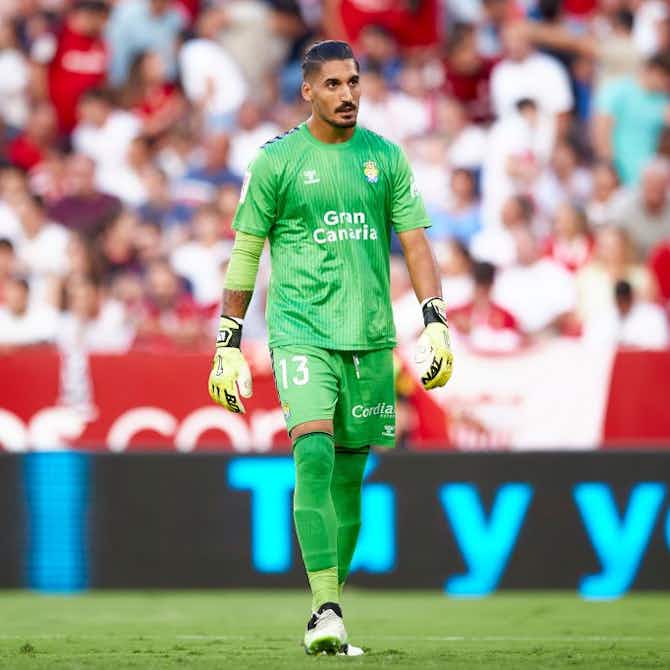 Preview image for Standout Spanish goalkeeper wants to sign for Real Betis this summer