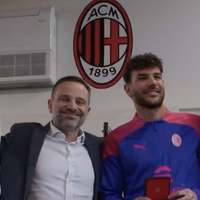 Preview image for Watch: Hernandez and Maignan rewarded by Milan for appearance records