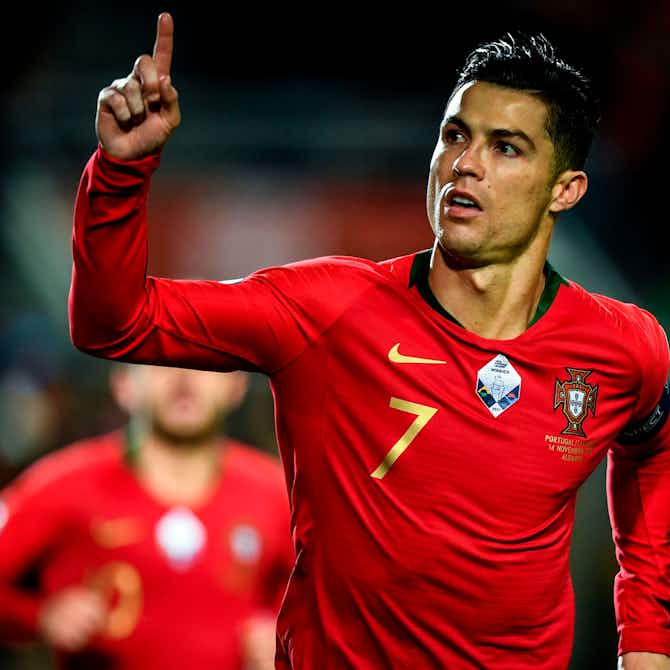 Pratinjau gambar untuk Mario Rui: Rasa Lapar Picu Cristiano Ronaldo Jadi Pemain Terbaik Dunia"