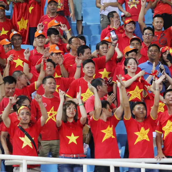 Pratinjau gambar untuk Sepakbola Vietnam Kembali Bergulir & Penonton Boleh Ke Stadion