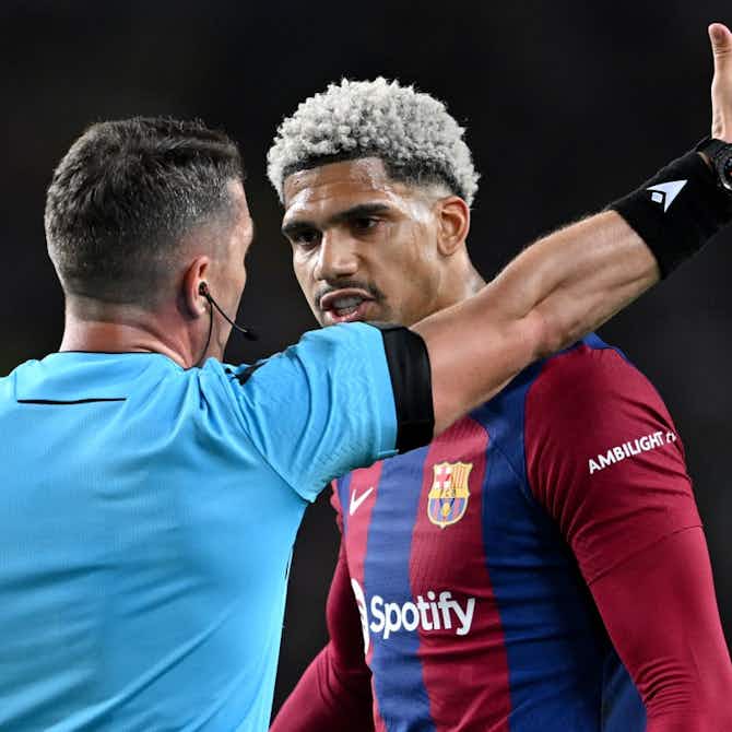 Preview image for Ronald Araujo sends message to Barcelona fans after red card against PSG