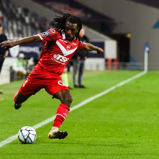 Image d'aperçu pour VAFC : Sessi D’Almeida signe dans un autre club de Ligue 2 !