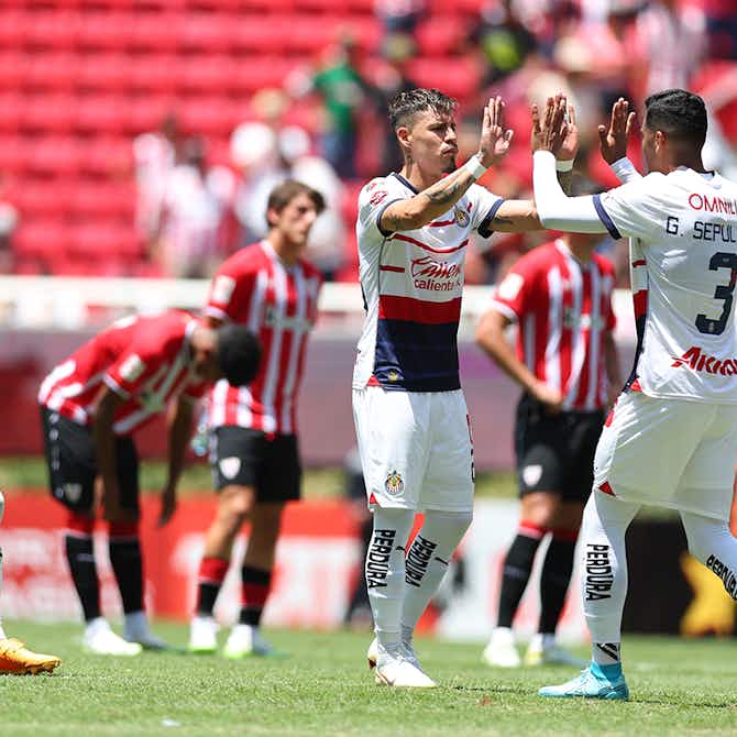 Image d'aperçu pour Mexique – Apertura 2023 : Chivas démarre sur les chapeaux de roues