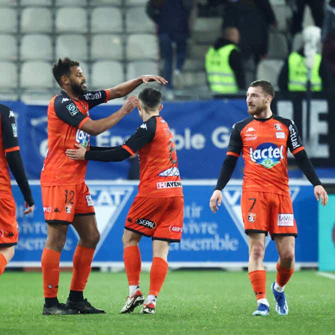 Image d'aperçu pour Ligue 2 – 17 points d’avance pour Laval, Amiens de retour, Bordeaux loin du compte : Le comparatif du classement à la 29e journée par rapport à 2022-2023