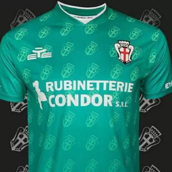 Imagem de visualização para Clube italiano lança camisa em homenagem ao Palmeiras