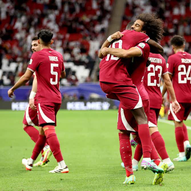 Vorschaubild für Asien-Cup: Katar qualifiziert sich für die K.o.-Runde