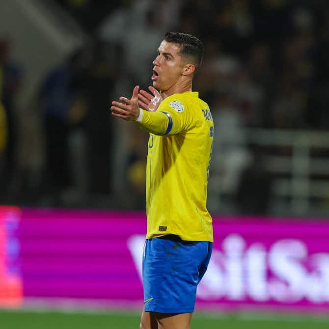 Vorschaubild für Cristiano Ronaldo nach obszöner Geste für ein Spiel gesperrt