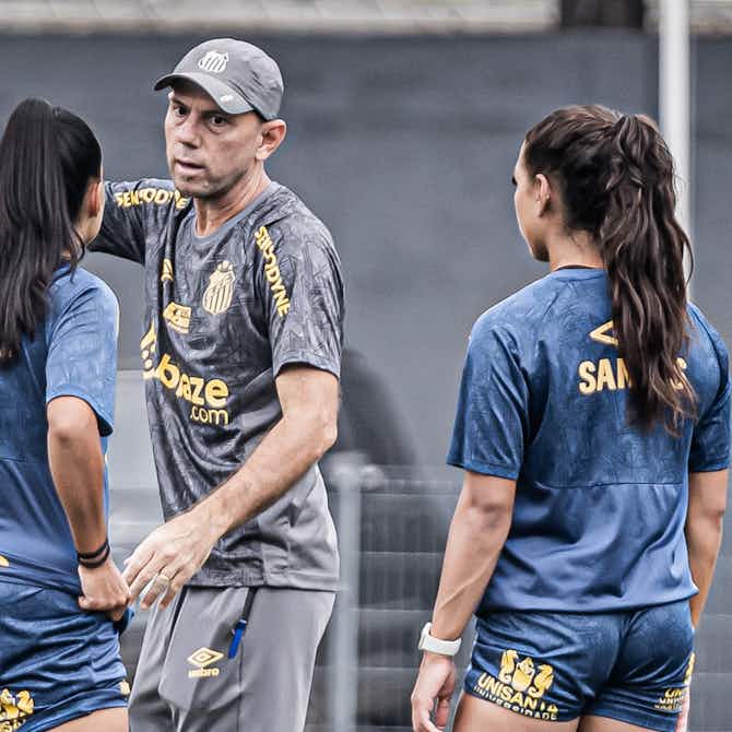 Imagem de visualização para Presidente do Santos coloca em dúvida denúncias contra técnico do time feminino