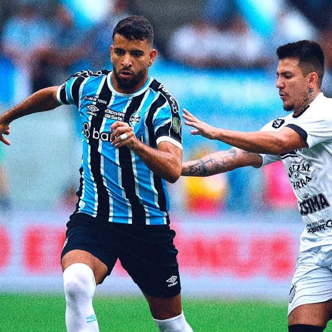 Imagem de visualização para Estreante marca, Grêmio goleia o Santa Cruz-RS e dorme na liderança do Gauchão
