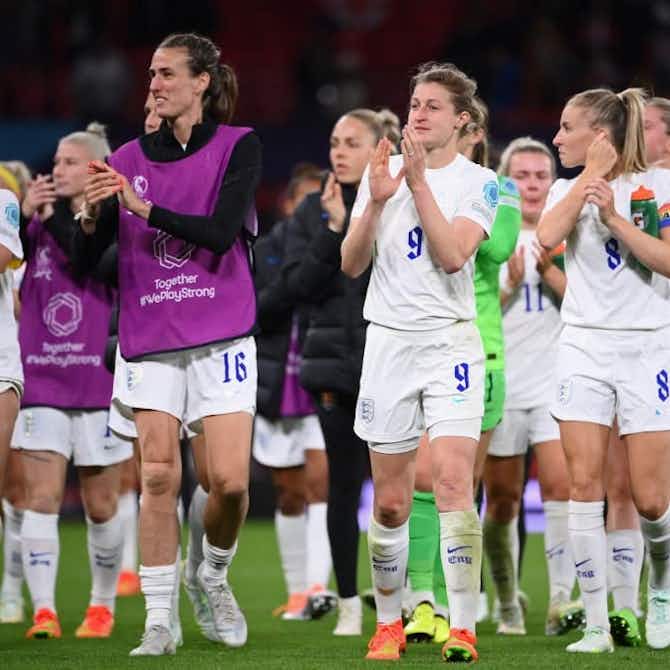 Imagem de visualização para Com recorde de público, Inglaterra vence Áustria na abertura da Eurocopa feminina