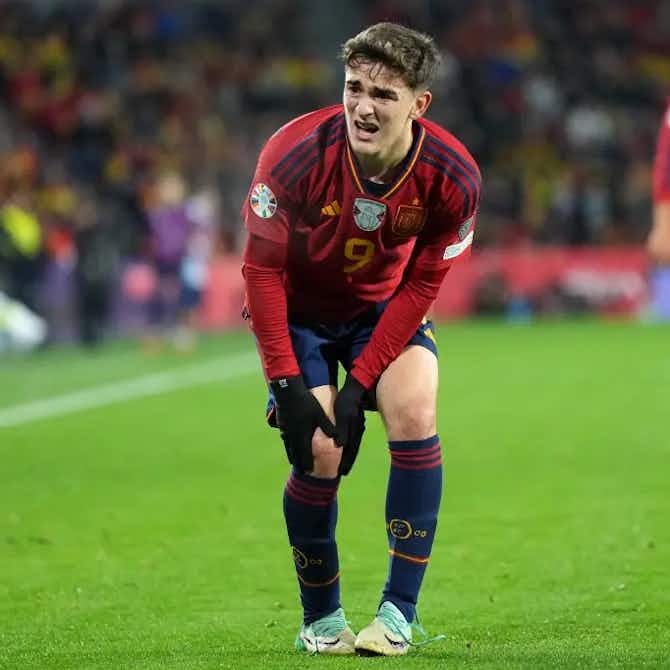 Imagem de visualização para Barcelona confirma grave lesão no joelho direito de Gavi