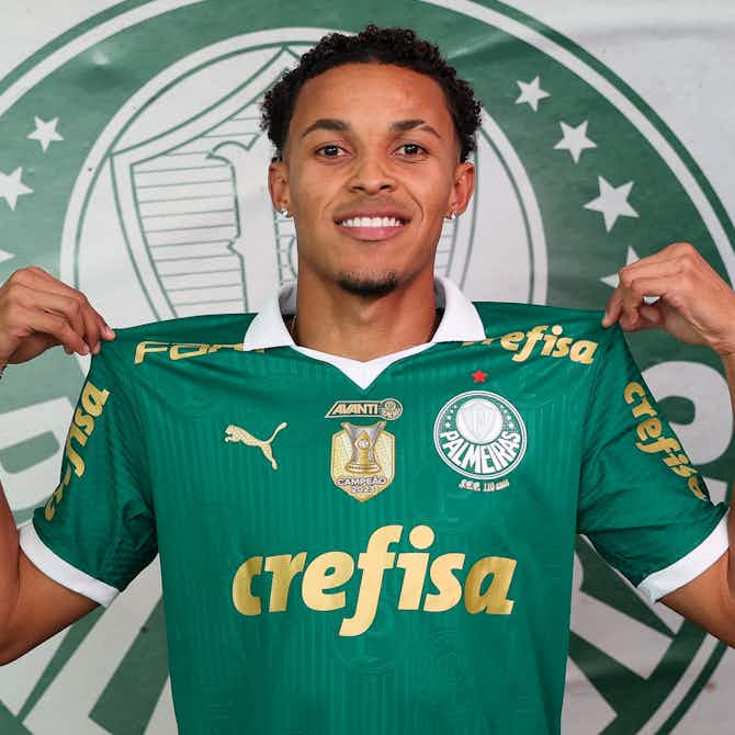 Imagem de visualização para Palmeiras oficializa a contratação do atacante Lázaro