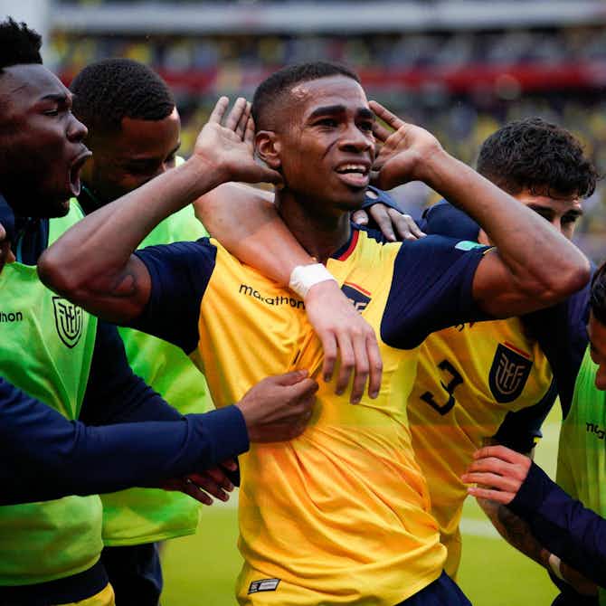 Anteprima immagine per Ecuador-Brasile, partita incredibile: due espulsi ed un rigore negato dal VAR al 95′