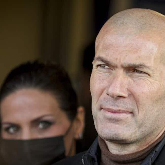 Image d'aperçu pour Real Madrid : coup de théâtre dans le clan Zidane