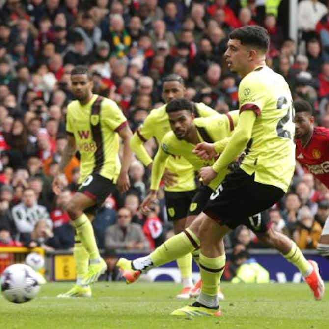 Image d'aperçu pour Manchester United déçoit contre Burnley, Newcastle explose Sheffield United !