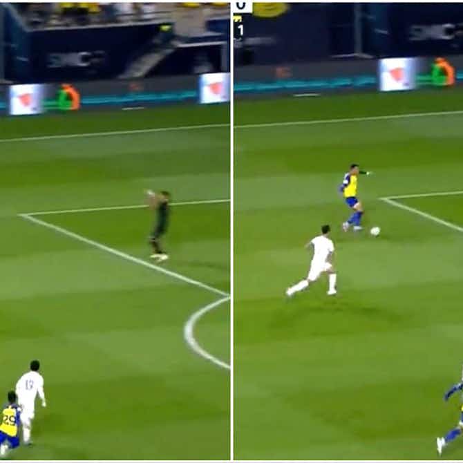 Preview image for Cristiano Ronaldo: Al-Batin goalkeeper Martin Campana goes viral for bizarre play vs Al-Nassr star
