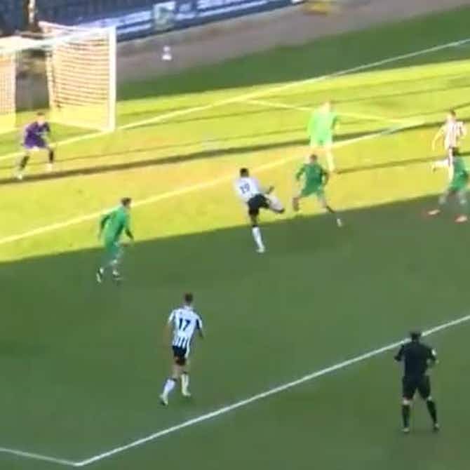 Imagen de vista previa para (VIDEO) El gol que recorre el mundo ¿y va al Puskas?: ¡Impresionante taco de volea!