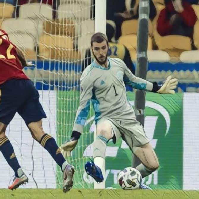 Preview image for ‘Blaming De Gea is a bad habit’ – Spain boss defends Man Utd ‘keeper following latest error