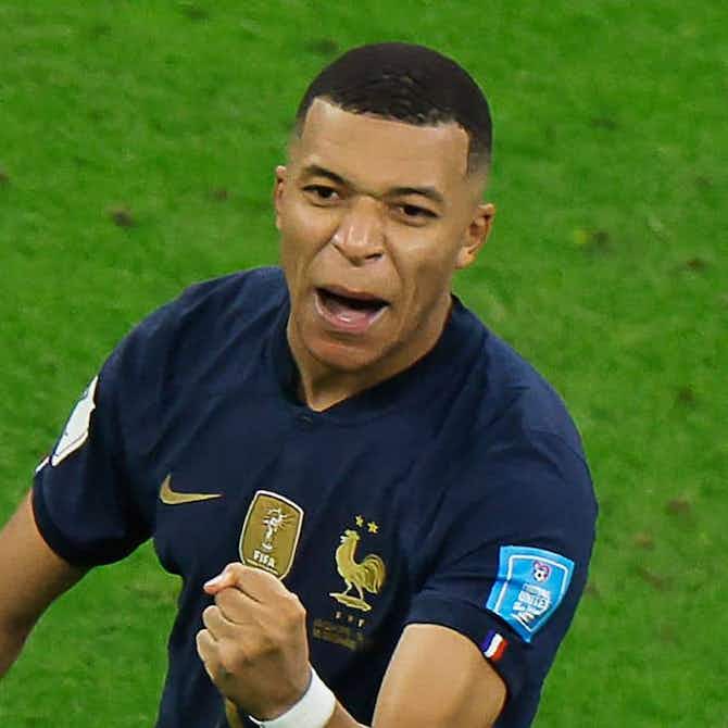 Preview image for Manchester United offered Kylian Mbappe €700 million package to reject Real Madrid