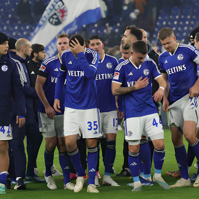 Imagem de visualização para Com dívida de €165 milhões, Schalke 04 pode se tornar “amador” em caso de rebaixamento para terceira divisão alemã