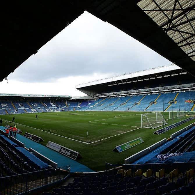 Preview image for Polish midfielder completes move to Leeds United