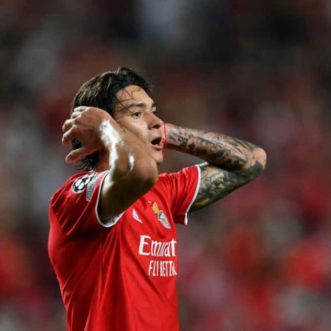 Vorschaubild für 😱 Gegner trat zu neunt an: Benfica-Partie in zweiter Halbzeit abgebrochen