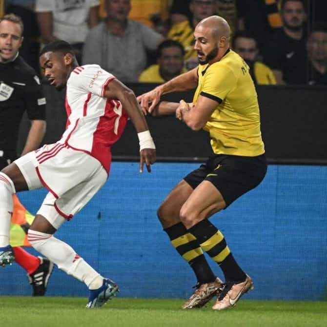 Vorschaubild für 📸 Laserstrahlen überall: Ajax-Star wird von Fans attackiert