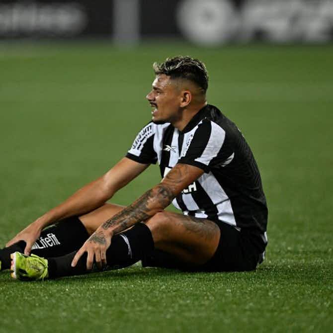 Imagem de visualização para Botafogo sofre no 1ºT, vê Junior ser letal e larga com derrota em casa 🎥
