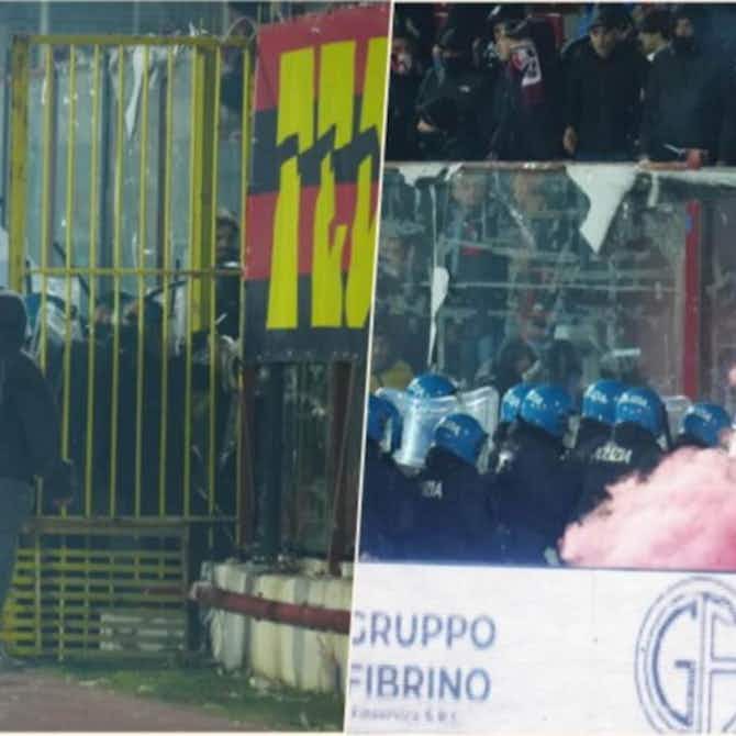 Anteprima immagine per 🤯 Follia in Casertana-Foggia: scontri tra tifosi in campo, due feriti!