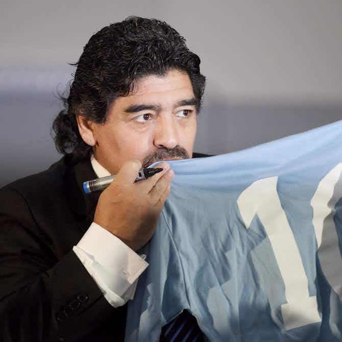 Anteprima immagine per Maradona, l’audio del dottore sconvolge: “Il grassone sta morendo”