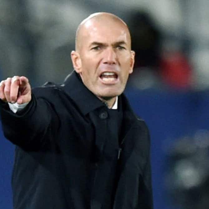 Anteprima immagine per Zidane a sorpresa: «La mia delusione più grande la retrocessione col Cannes»