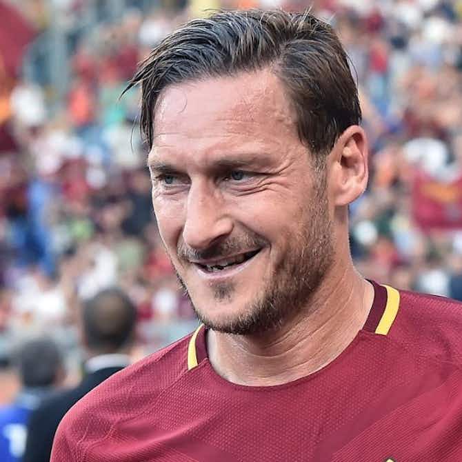 Anteprima immagine per Roma, Totti: «Pellegrini capitano vero, l’avevo già detto»