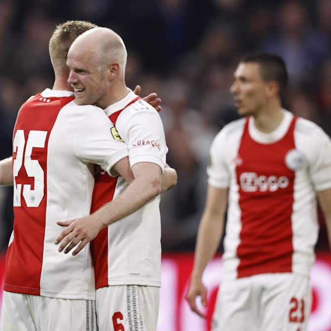 Anteprima immagine per Un altro passo per il titolo: l’Ajax supera anche il PEC Zwolle