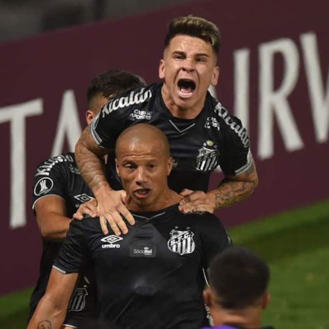 Imagem de visualização para Santos sofre, mas vence Olímpia e está classificado na Libertadores 2020