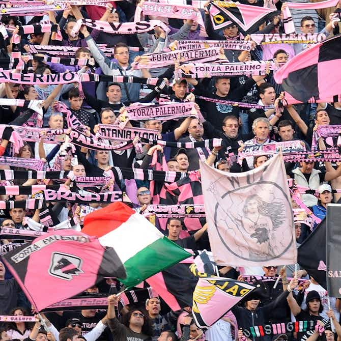 Anteprima immagine per Palermo, lo striscione dei tifosi: “Settori ospiti sold out e 30.000 al Barbera, meritatevi il sostegno della città”