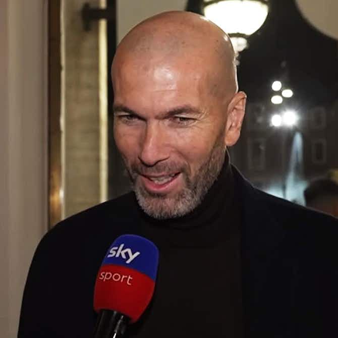 Vorschaubild für Zinédine Zidane würde es „gefallen, wieder auf der Bank zu sitzen“