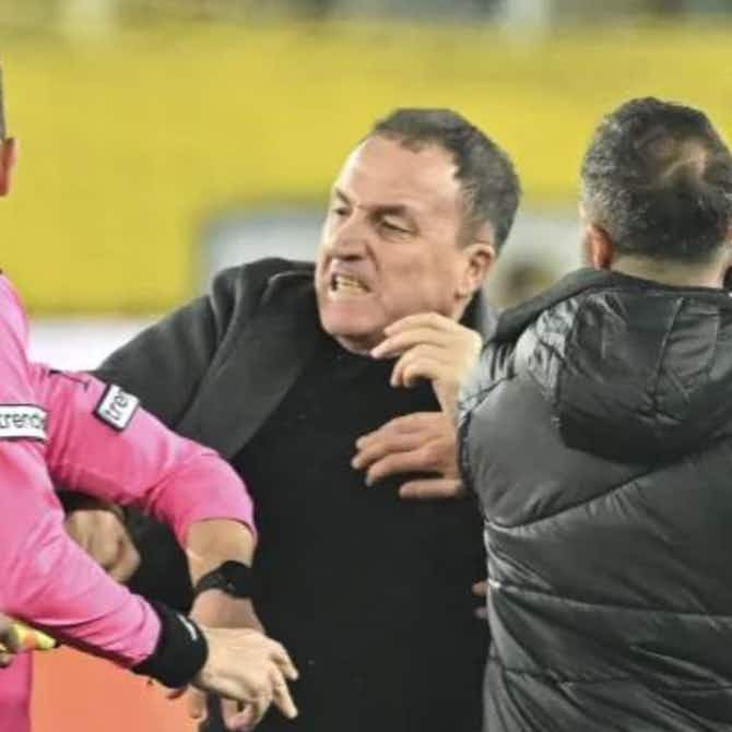 Imagen de vista previa para La Federación de Turquía suspendió de por vida al presidente del Ankaragücü por agredir al árbitro