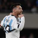 Pratinjau gambar untuk Latihan Pertama, Gelandang Argentina Disikut Messi sampai Nyengir