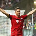 Image d'aperçu pour Thomas Müller : "Robert Lewandowski a montré pourquoi le Bayern Munich ne veut pas le vendre"