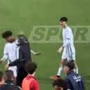 Imagen de vista previa para Técnico de Argelia sub 20 golpea a sus jugadores en plena cancha