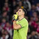 Image d'aperçu pour LOSC-Aston Villa : Emiliano Martinez « n’a pas l’attitude d’un sportif de haut niveau »